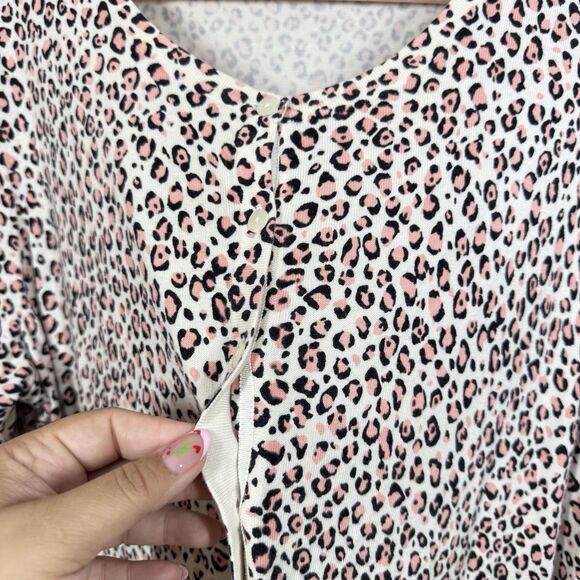 Talbots Blouse Women Plus Size 2X Animal Print Black Pink Front Button Casual - Picture 7 of 9